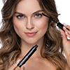 Kona heldur á Nanolash Length & Curl maskara